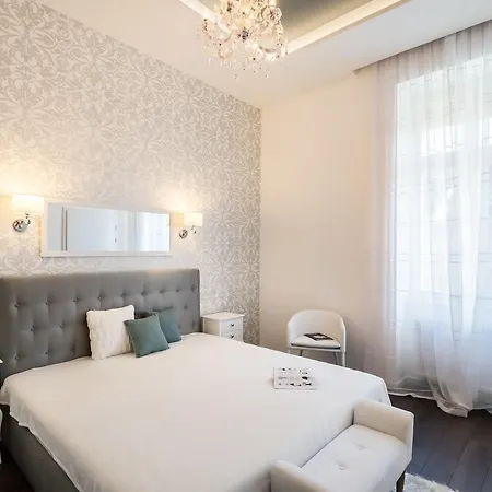 Bpr Andrassy Avenue Luxury Appartamento