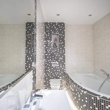 Bpr Andrassy Avenue Luxury *