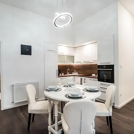 Bpr Andrassy Avenue Luxury